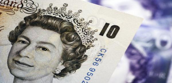 Queen-of-England-10-pound.jpg
